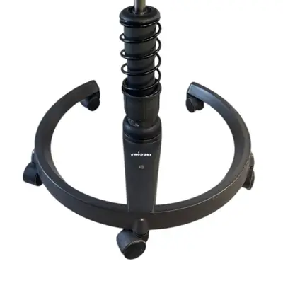 Balansstol Aeris Swopper Svart