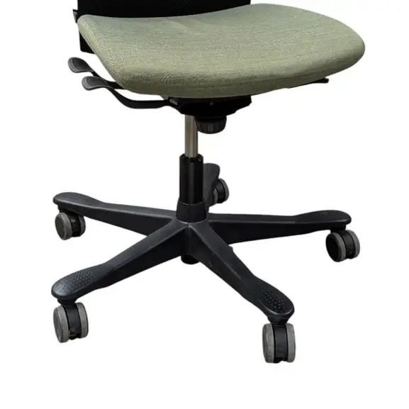 Kontorsstol Kinnarps 5000 GrönSvart (5)