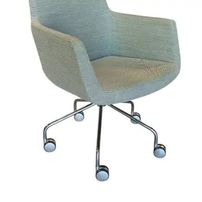 Konferensstol Swedese Happy Ljusgrön