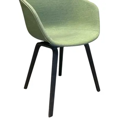 Stol HAY AAC23 GrönSvart (1)