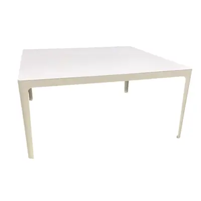 Konferensbord Materia Ava Vit 186×186