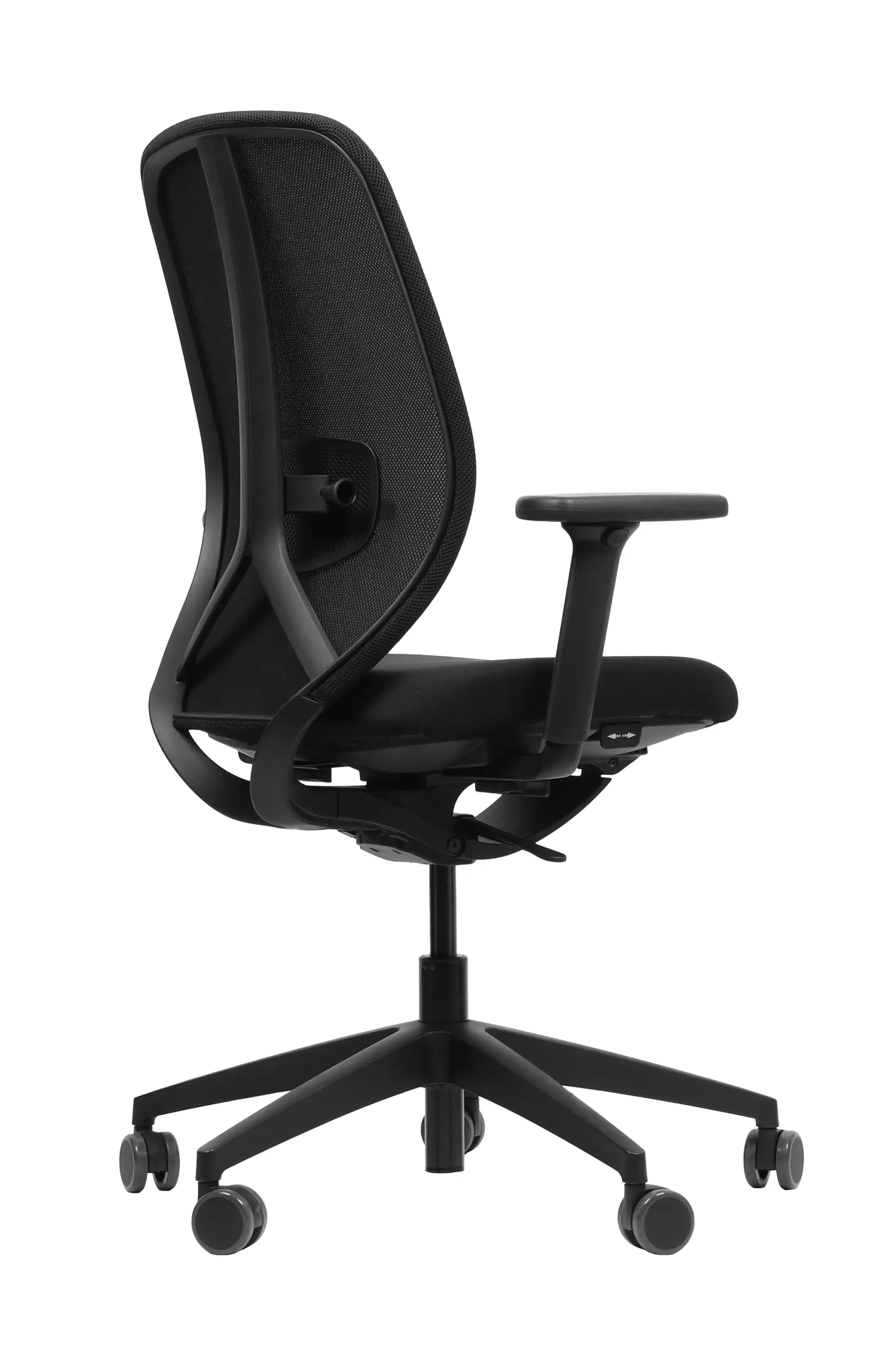 5700000_Solbacka_AR_Backright