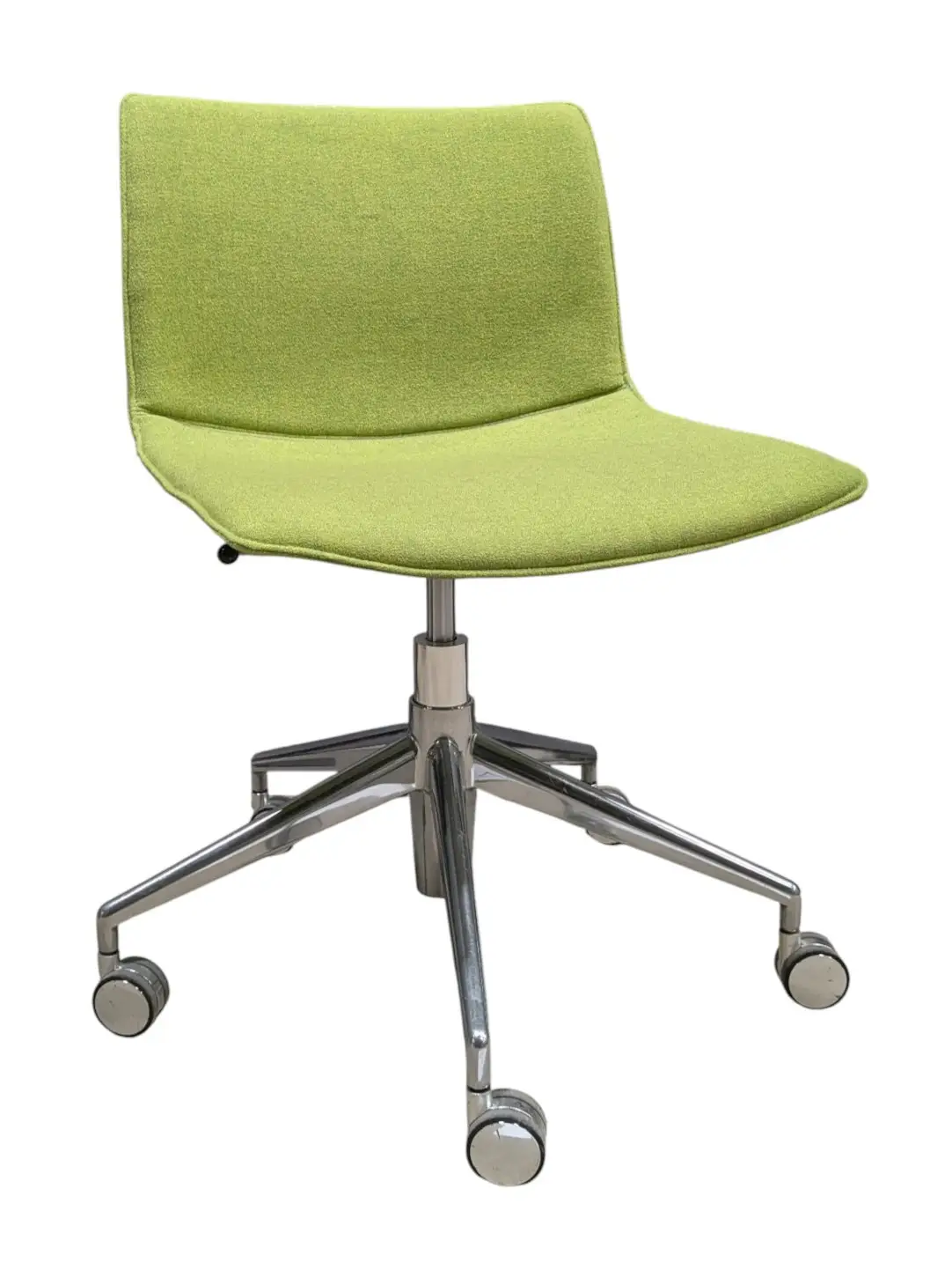 Konferensstol Arper Catifa 46 GrönKrom (1)