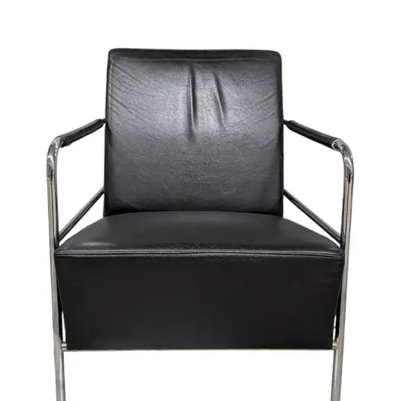 Fåtölj Lammhults Cinema SvartSkinnKrom (5)