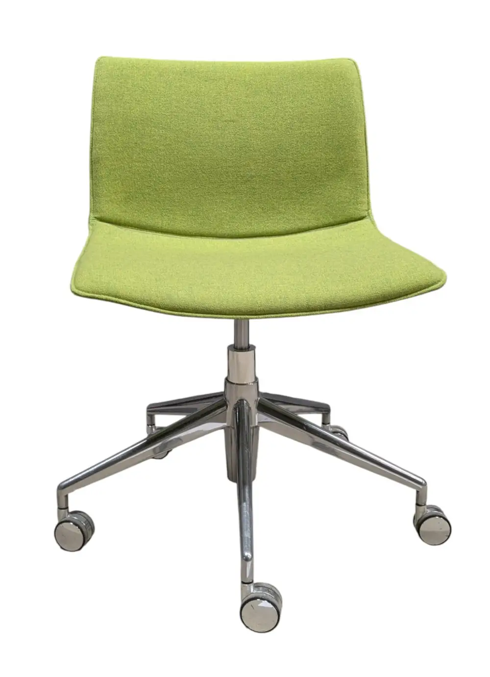 Konferensstol Arper Catifa 46 GrönKrom (2)