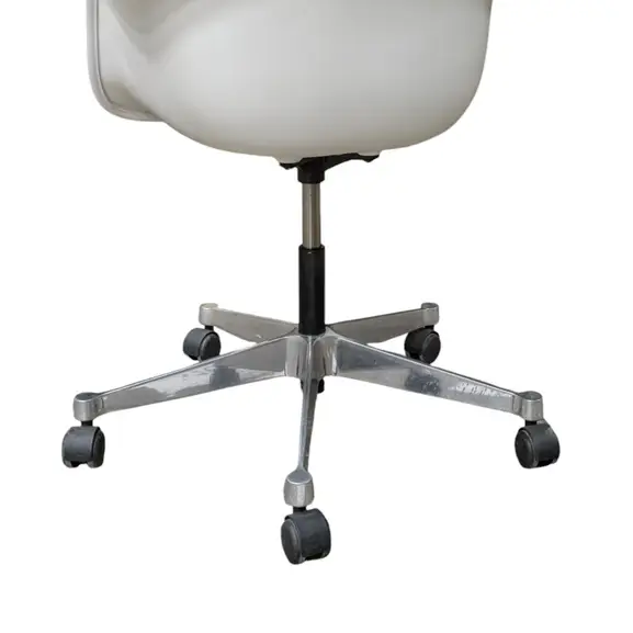 Konferensstol Vitra Softshell LjusblåVit (3)